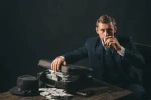 Do Resume Signals of Privilege Indicate Excellence — or Entitlement?