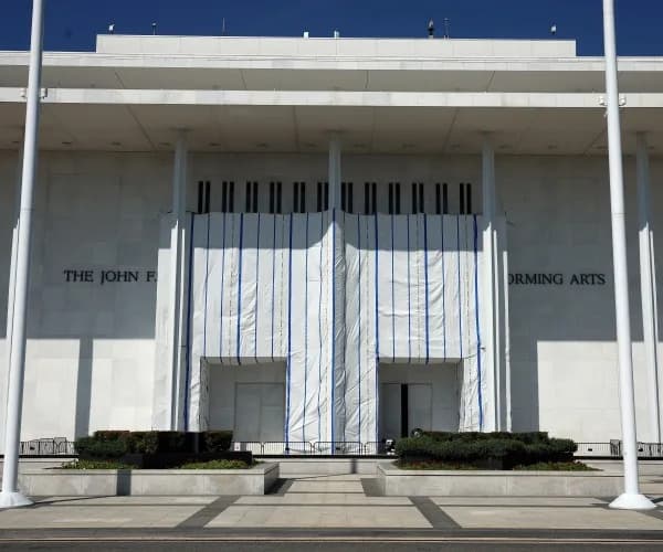 Kennedy Center Near "Certain Fiscal Collapse" — Trustees May Close Main Building and Ask Trump To Raise Funds