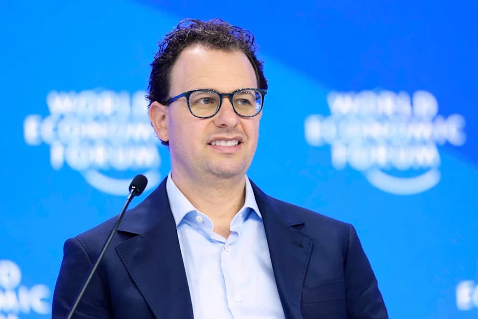 Beijing Rebukes Anthropic CEO’s Call To Curb China’s AI Progress Ahead Of Trump-Xi Meeting