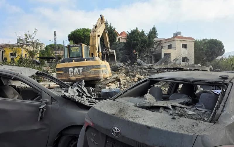 Israeli Strikes Kill At Least 13 In Kfar Rumman, Escalation Fears Rise Near Ali al-Taher Ridge
