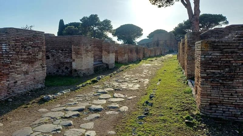 How Roman Roads Shaped a Continent: New Study Shows Constantinople, Not Rome, Was the Overland Hub