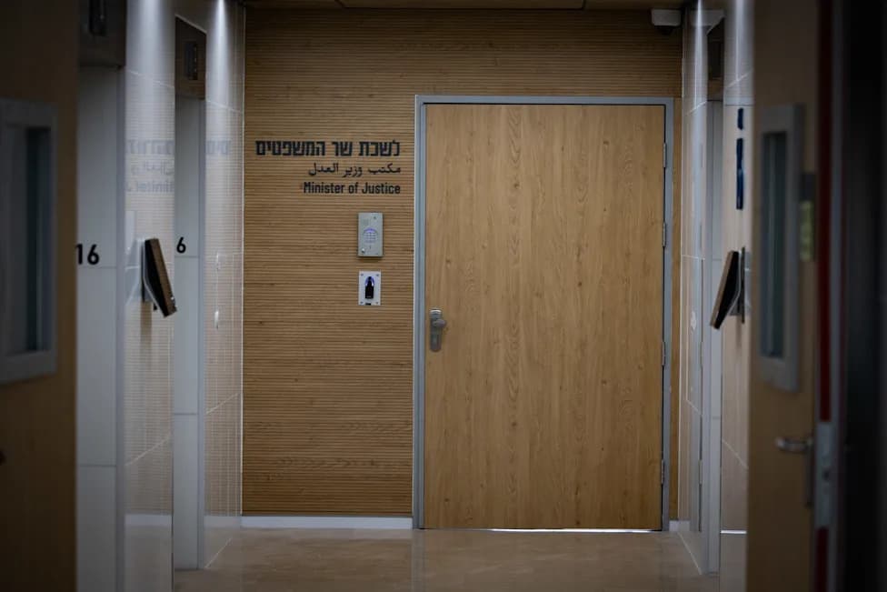 Legal Aid Opens 154,552 Files in 2025 — Family and Debt Cases Dominate; Wartime Support and Elder Protections Expanded
