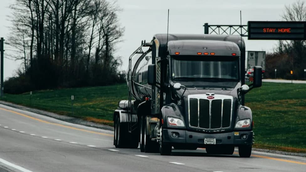 U.S. Temporarily Lets Qualified Fuel Truckers Work Up to 16 Hours to Ease Supply Strains