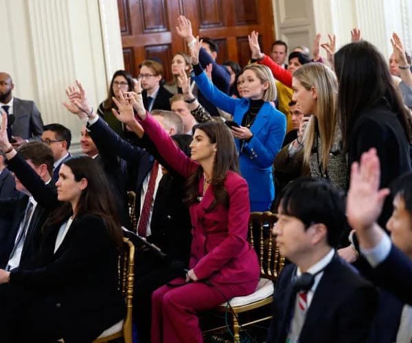 Press Freedom Group Blasts White House Ban of CNN, MS NOW and Politico as a 'Blatant Violation' of the First Amendment
