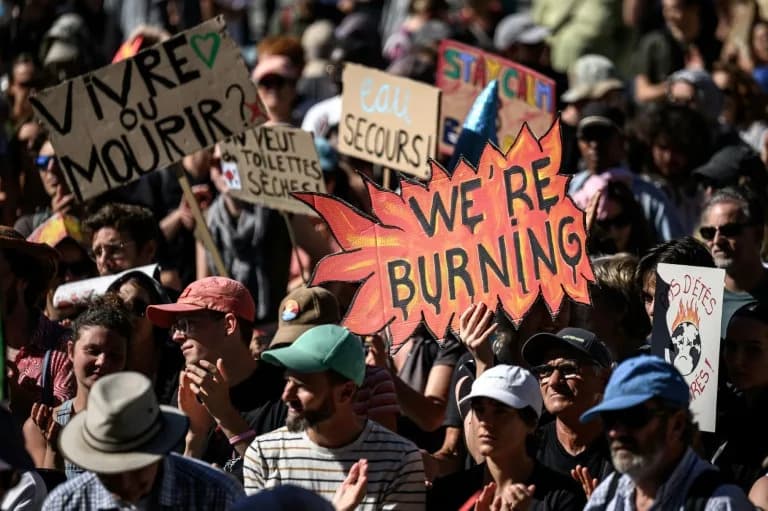 Thousands Rally in Switzerland Under “No 50‑Degree Summers!” Slogan to Demand Climate Action