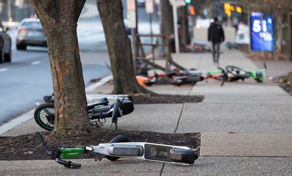 Queensland Crushes Dozens Of Seized E-Bikes And E-Scooters — 59 Destroyed In Brisbane Video