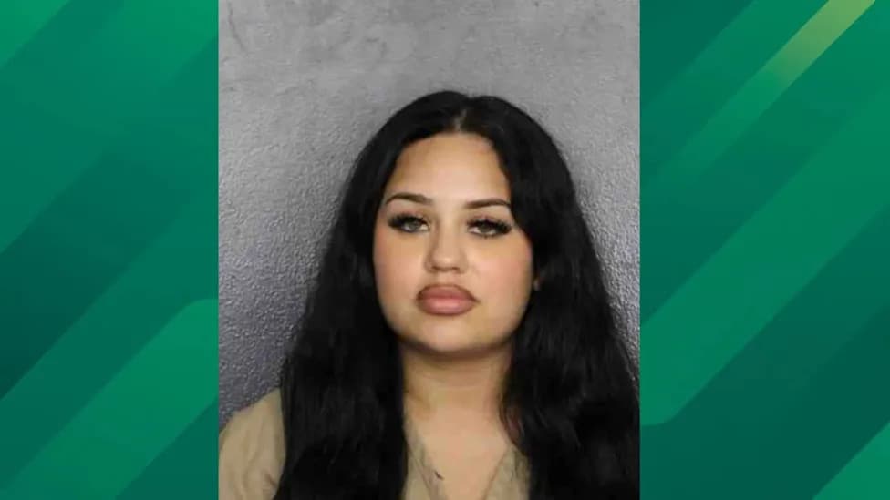 Florida Mother Arrested After 5-Year-Old Was Seen Hanging Out Car Window; Faces DUI and Child Neglect Charges