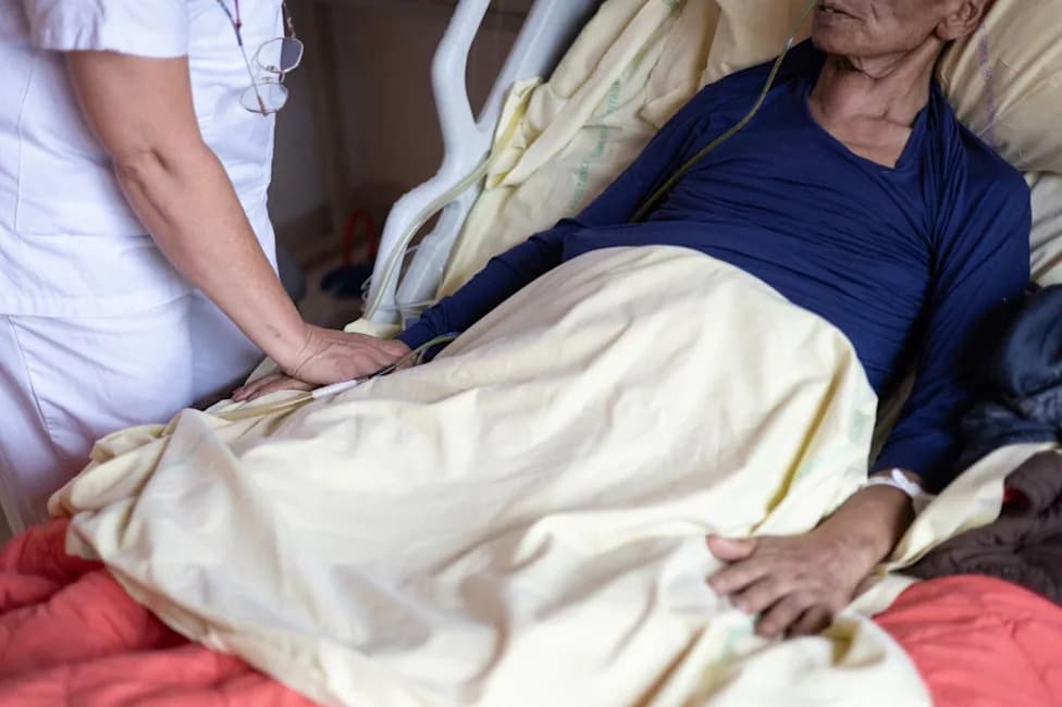 Major Review Finds Cancer Can Trigger Blood Clots and Sharply Raise Stroke Risk Soon After Diagnosis