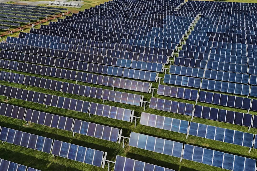 World Leaders in New York Face a Triple Crisis: Climate Disasters, Soaring Fuel Costs and AI’s Energy Appetite