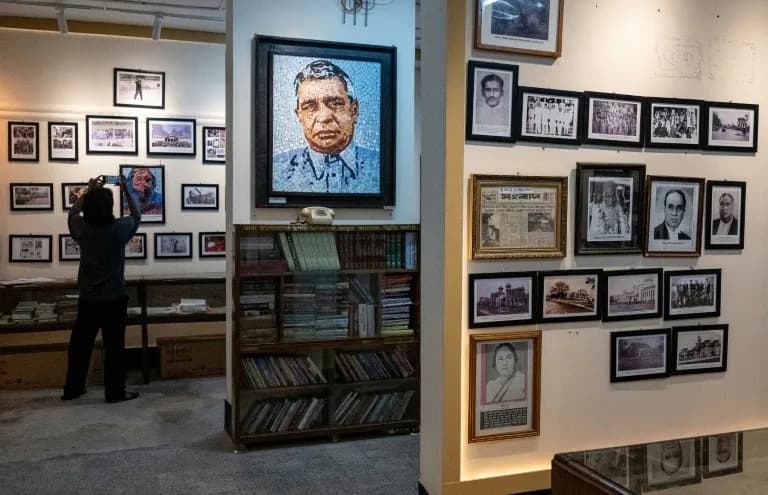 Jinnah Photo Torn Down at Dhaka University Sparks Bitter Debate Over Bangladesh’s Past