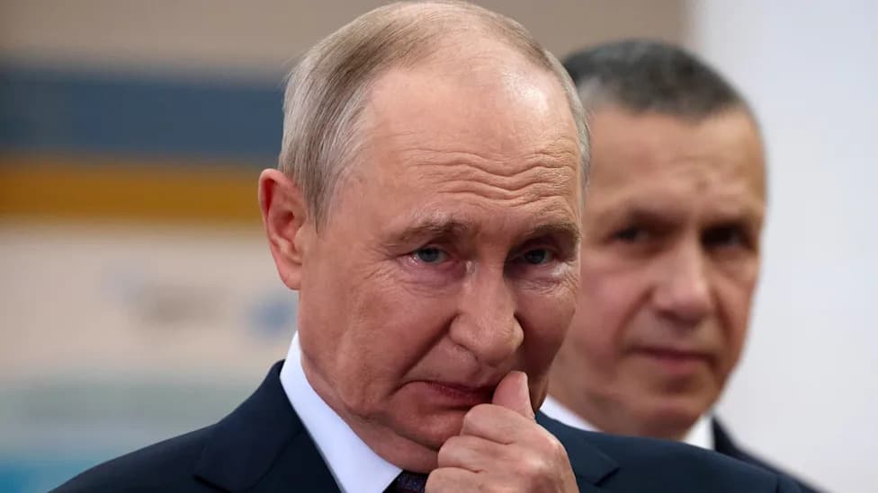 Putin's Drone Advantage Dented: Video Shows Ukrainian 3D‑Printed Interceptor Downing Jet‑Powered Geran‑5