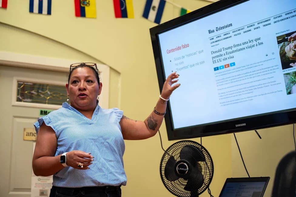 How Independent Newsrooms Use WhatsApp, SMS and Native-Language Social Media to Reach and Protect U.S. Immigrants