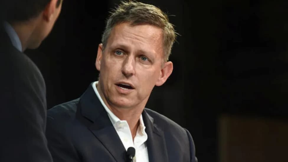120+ Business Insider and Politico Journalists Protest Axel Springer Honoring Peter Thiel