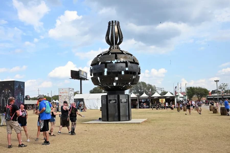 Woman Paralyzed After Man Falls From Tree At Louder Than Life Festival