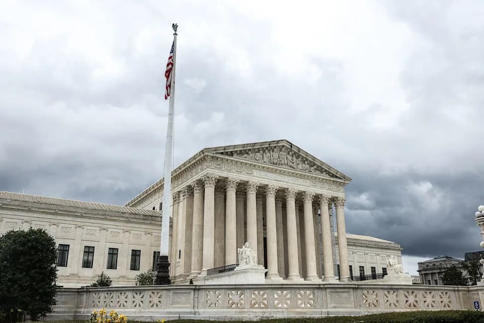 Supreme Court Blocks Republican-Backed Missouri Redistricting Days Before Midterms