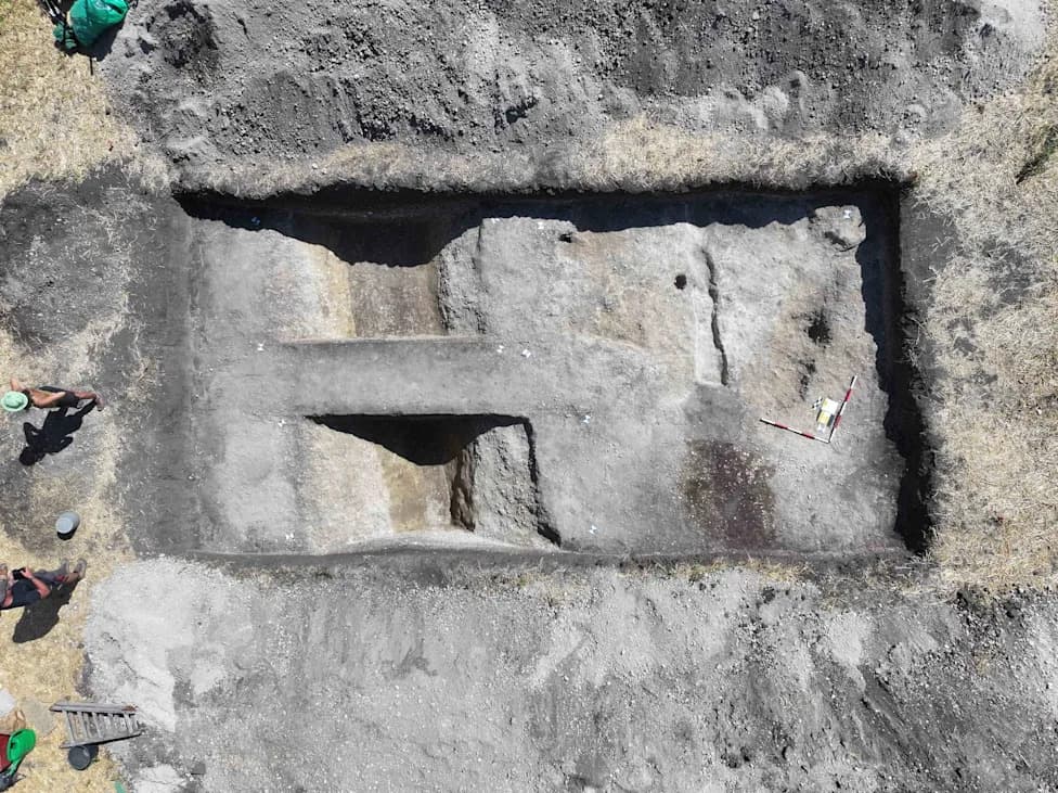 6,500-Year-Old Neolithic Sanctuary at Chleby Predates Stonehenge by a Millennium