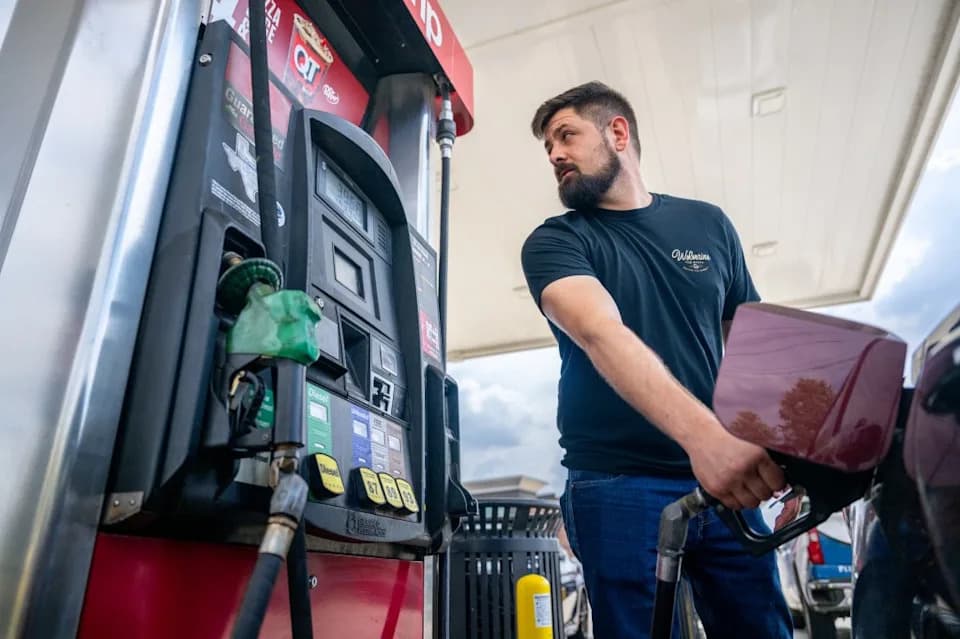 States Move to Ease Pain at the Pump as White House Eyes Diesel Export Ban