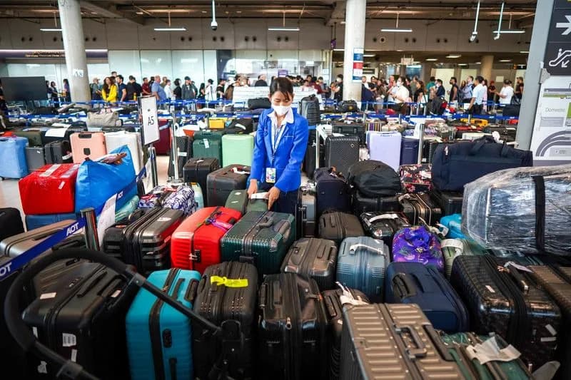 Thailand Floods Halt Four Toyota Plants and Suspend Thai Airways Cargo; Bangkok Declared Disaster Zone