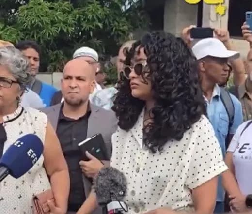 Cuban Influencer Anna Bensi and Her Mother Stand Trial After Posting Video of Plainclothes Security Officer