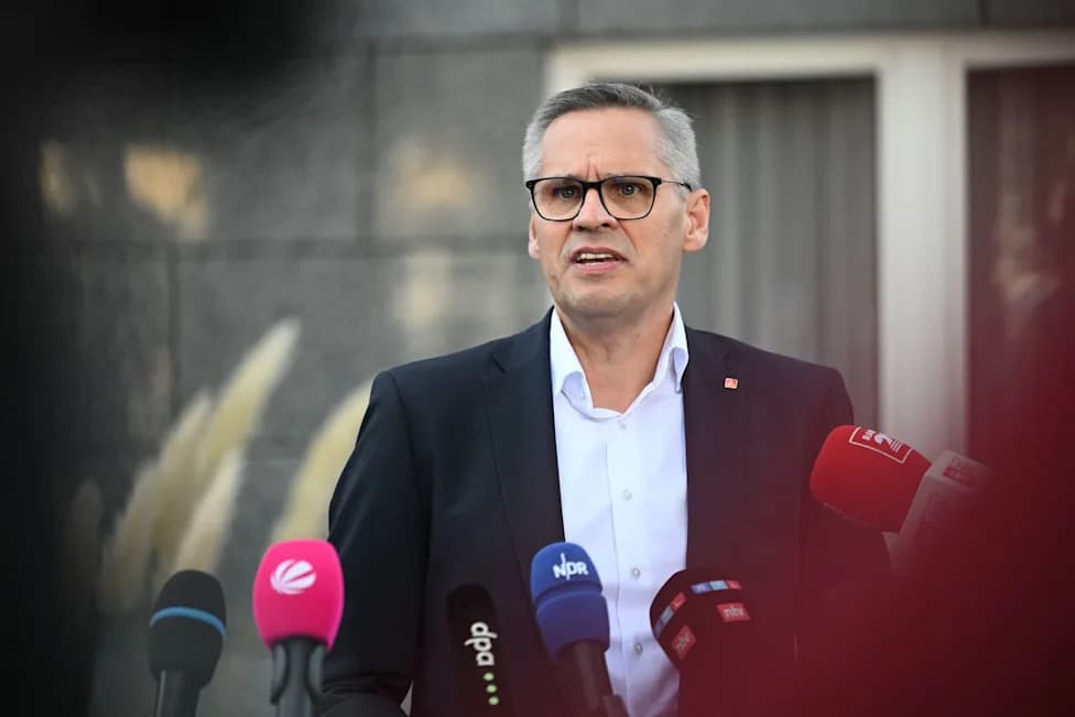 IG Metall Slams Volkswagen Over 'Irresponsible' Termination Of Wage Agreements As 50,000 Job Cuts Loom