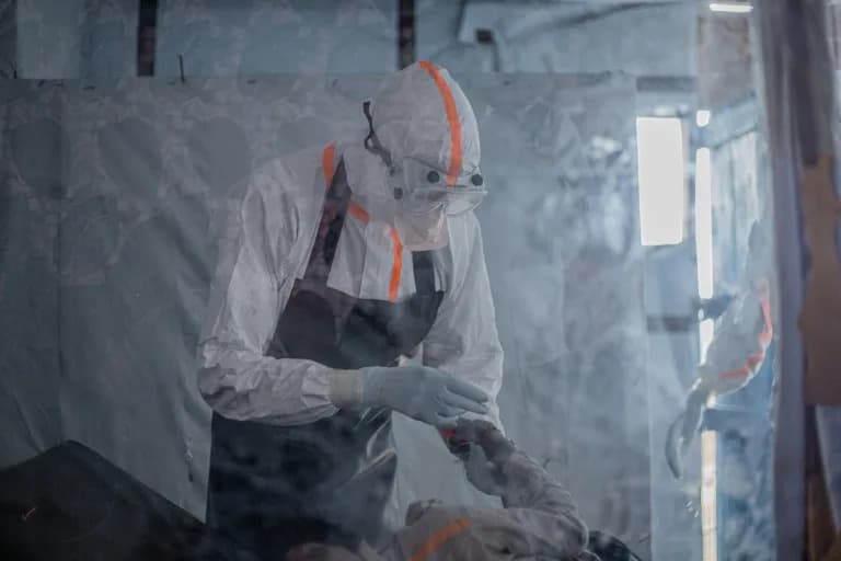 DR Congo Ebola Outbreak Tops 4,000 Deaths as Conflict Hinders Response
