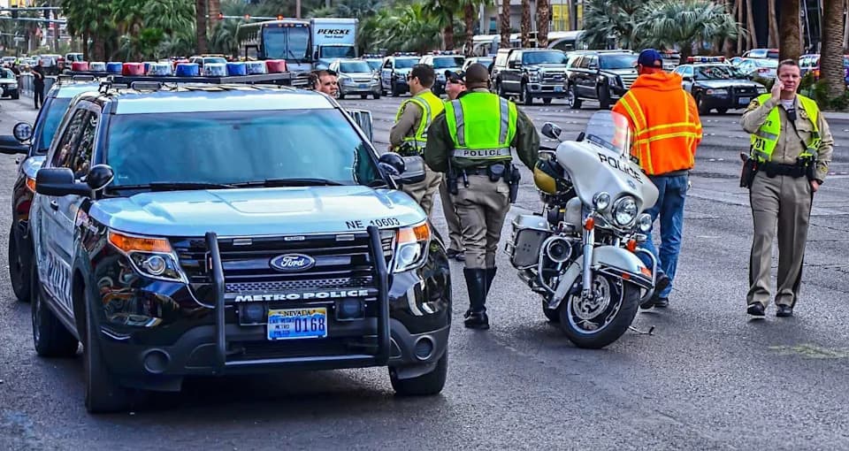 Las Vegas Stolen-Car Stop Spurs Two Investigations — Officer's 'Negligent Discharge' and Car-Ramming Probe