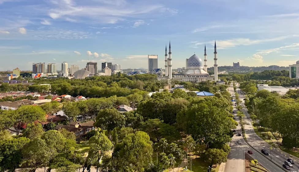 Malaysian Court Rejects 'Act of God' Defence, Finds Government Negligent in 2021 Taman Sri Muda Floods