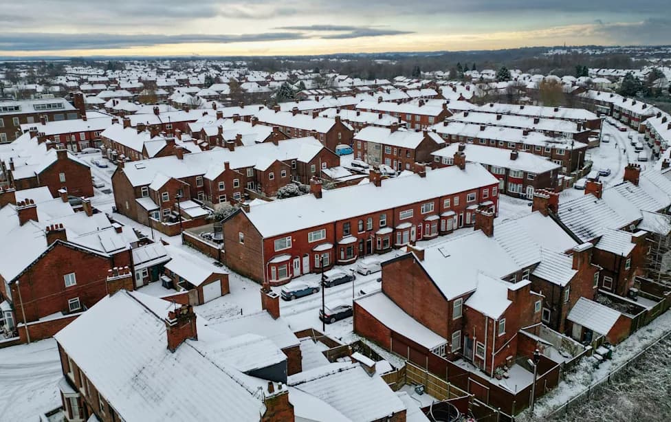 UK At Risk Of 2022-Style Winter Energy Crisis — Energy UK Warns Bills Could Hit £2,100