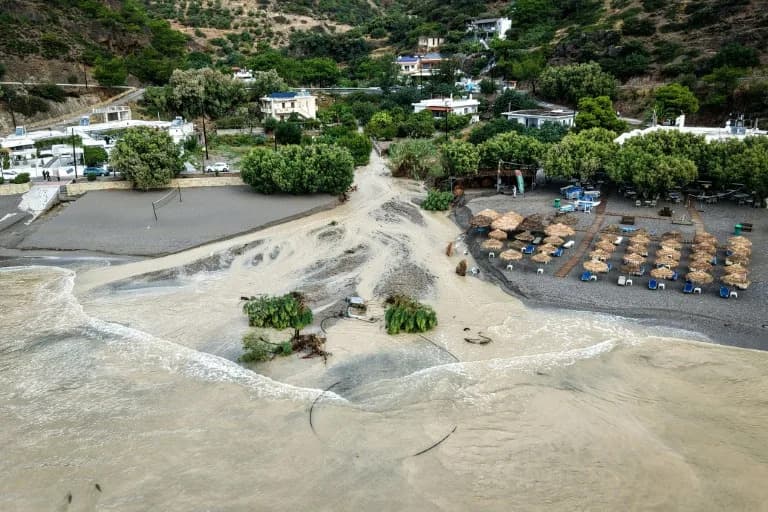 Severe Storms and Flooding Batter Crete: Cars Washed Out to Sea, Tourists Evacuated