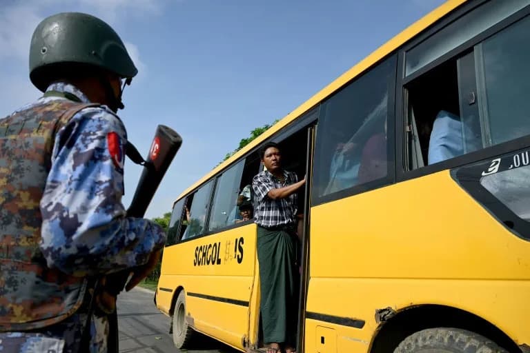 Nearly 1,500 Myanmar Migrants Returned From Malaysia Under Controversial Repatriation Amid Safety Fears