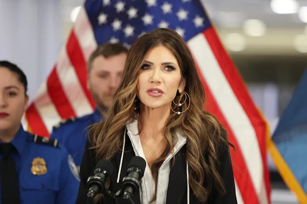 Kristi Noem Demands Retraction After NYT Exposé on DHS Plane Purchases Linked to Donor