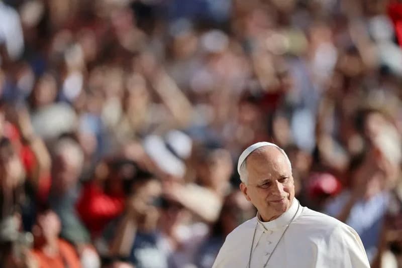 Peru Inmates Sew 'Pope Leo' Dolls and Jewelry to Raise Funds Ahead of Papal Visit