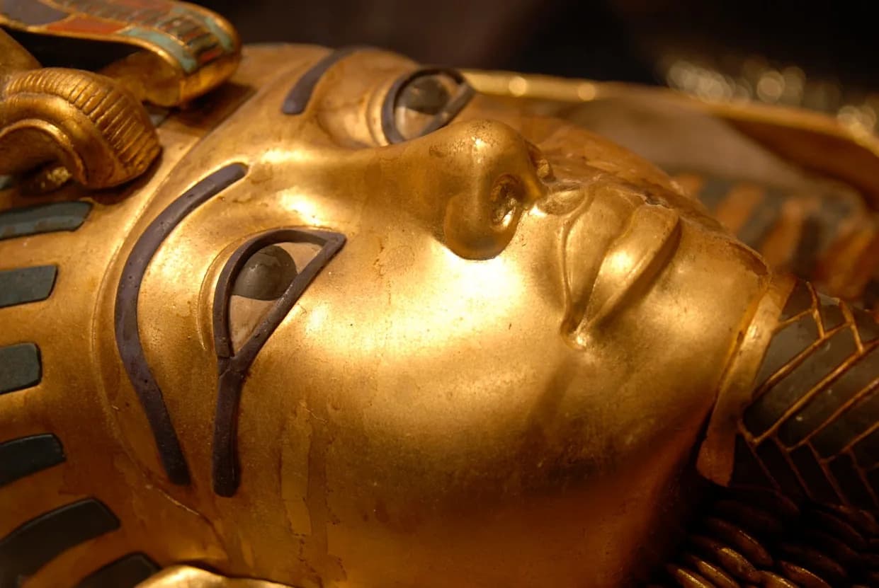 Yale Study Finds Opium Traces in Ancient Egyptian Vase — Could King Tut Have Used It?