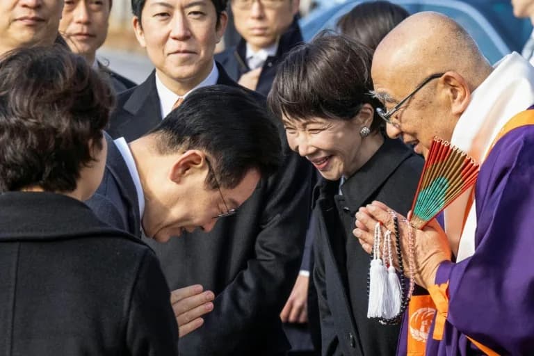 Japan and South Korea Leaders Go Viral With K‑Pop Drum Jam in Nara