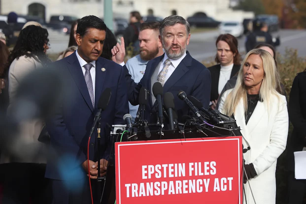 ‘No Longer in My Hands’: GOP Retreats as DOJ Stalls on Releasing Jeffrey Epstein Files