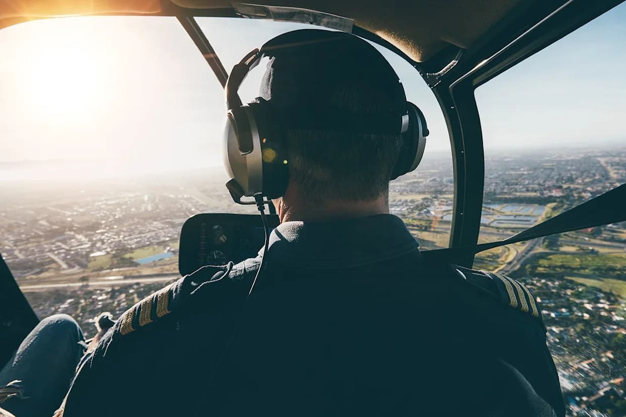 NTSB: Flight Paramedic Took Controls After Pilot Medical Emergency in Fatal Tennessee Helicopter Crash