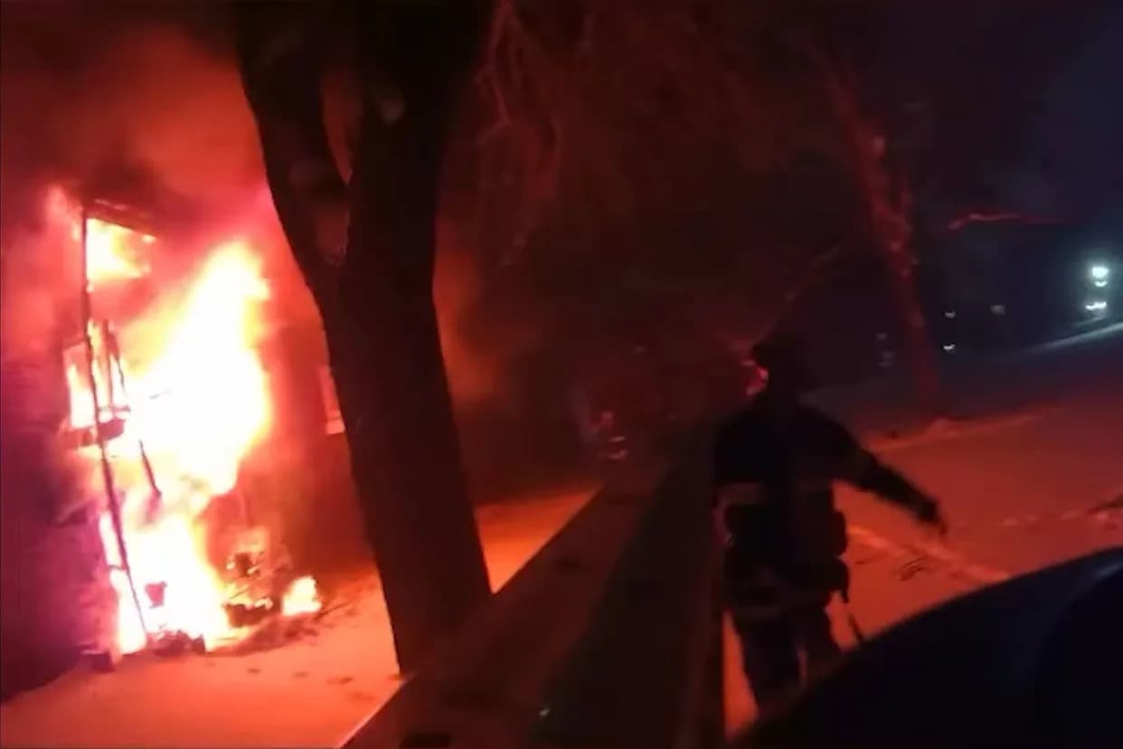 “I Thought I Was Going to Die”: Anna Chavez and Family Rescued From Third‑Floor Blaze in Wyoming, Mich.