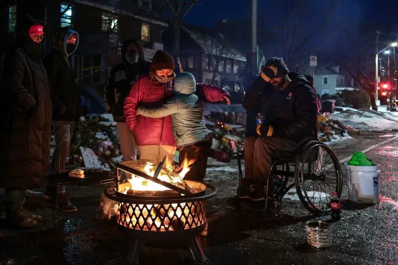 ‘It’s Time To Act’: Minnesotans Mobilize to Monitor ICE After Fatal Shooting