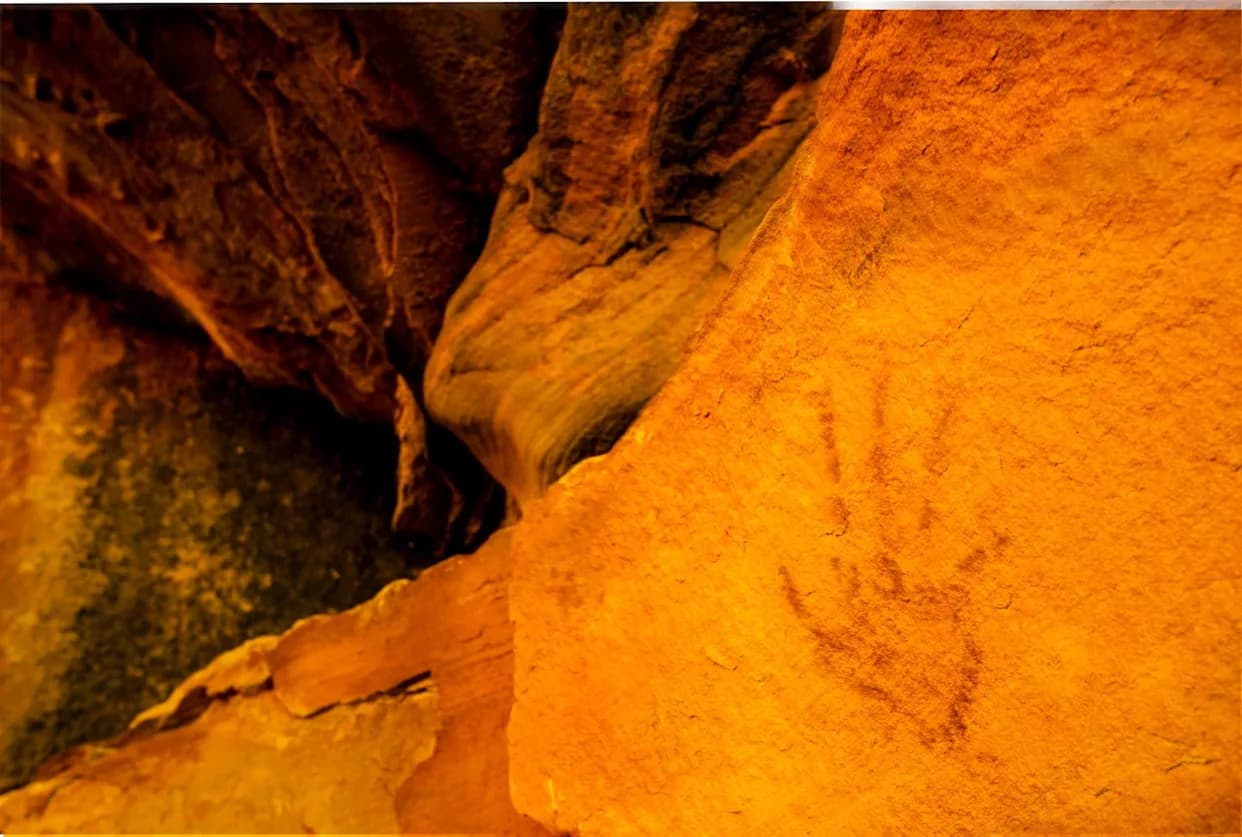 67,800-Year-Old Hand Stencils Found on Indonesian Island — Possibly the World’s Oldest Rock Art