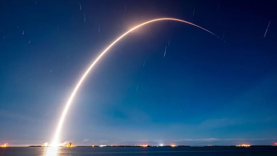 SpaceX Launches Back-to-Back Starlink Missions From Both U.S. Coasts