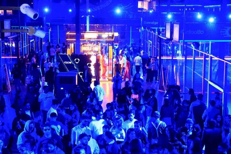 Sober Raves Reshape Karachi Nightlife: Gen Z Chooses Alcohol-Free, Early-Ending Parties