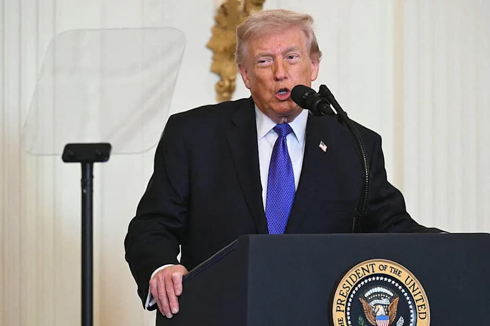 Trump Calls Strikes the "Last Best Chance" to Remove Iran Threat; U.S. Says Campaign May Last Weeks