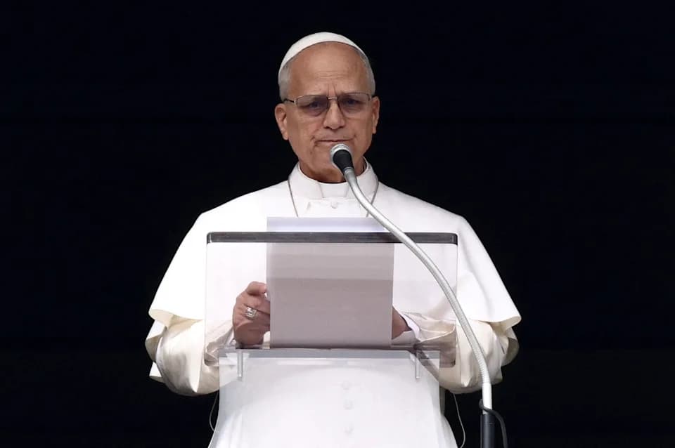 Pope Leo XIV Urges Immediate Ceasefire After U.S. and Israeli Strikes, Condemns 'Atrocious' Violence
