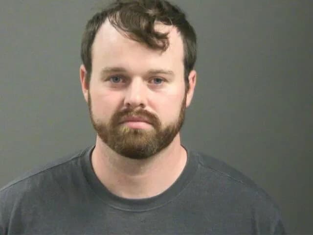Kendra Duggar Arrested On Misdemeanor Child Endangerment Charges A Day After Husband’s Arrest