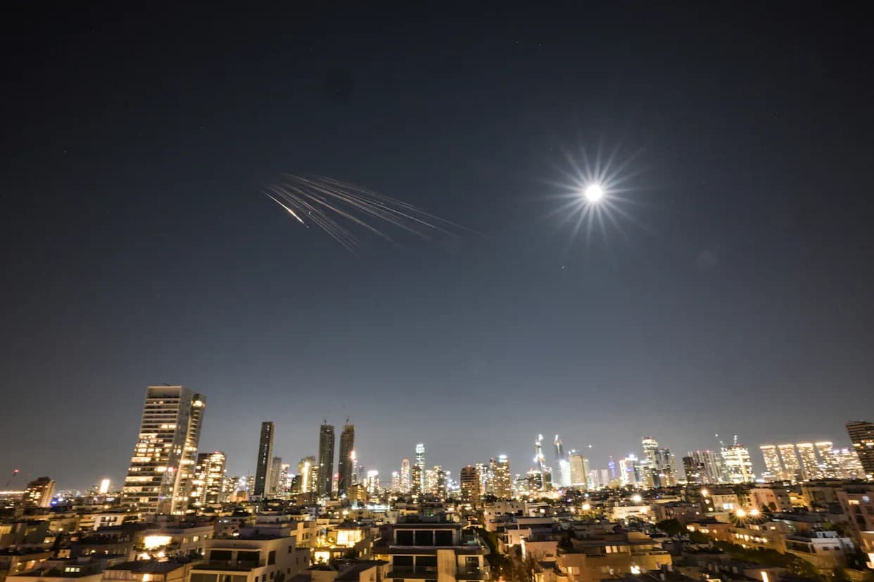 How Iran’s Cluster Munitions Are Beating Israeli Defences — And Why Civilians Are at Risk