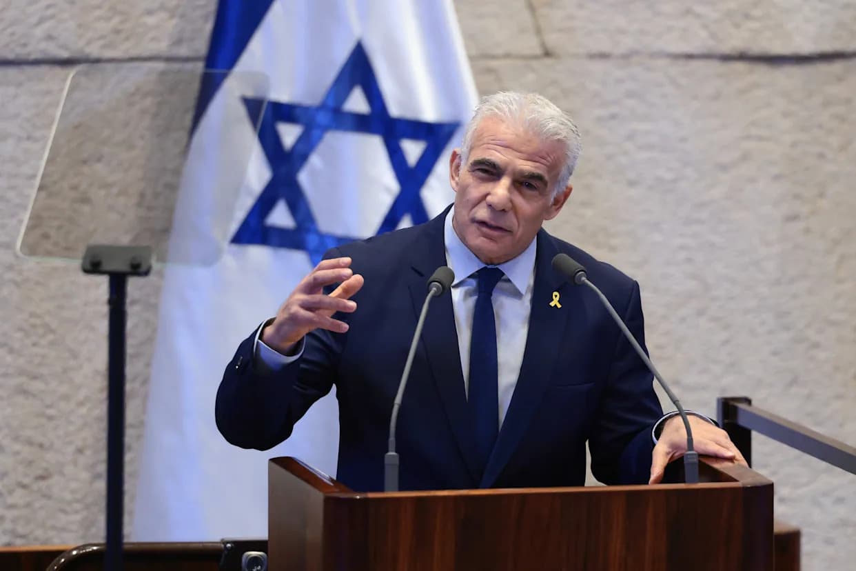 Lapid Warns Israel Is Heading Toward a 'Security Disaster' Amid Multi‑Front War