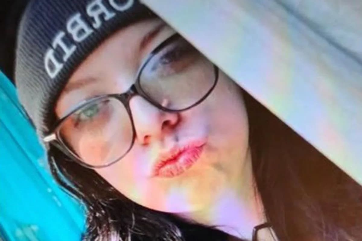 28-Year-Old Oregon Woman Missing After Accepting Ride on Highway 22; Family Seeks Answers