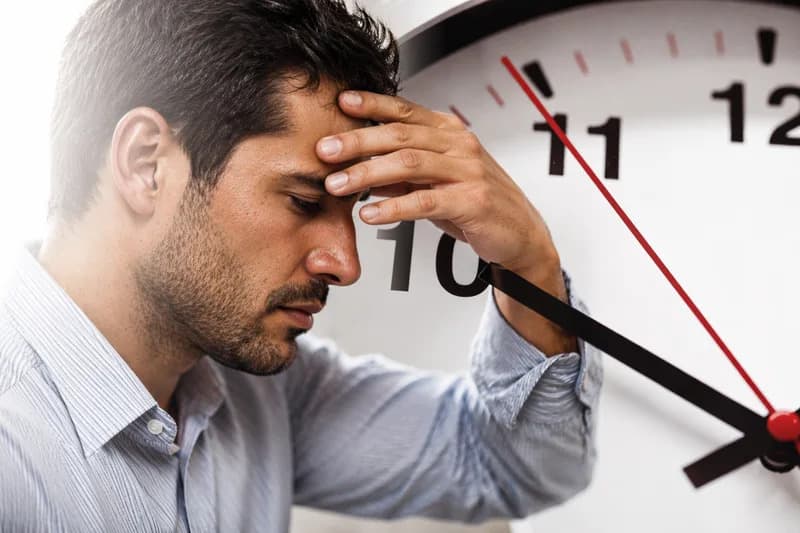 How the Brain Assembles Time: New 7T fMRI Study Reveals Three Cortical Stages