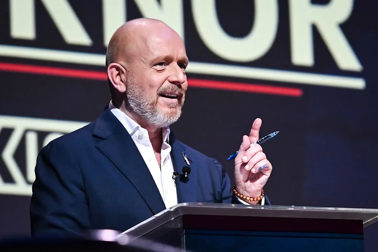 Trump Endorses Steve Hilton for California Governor, Raising Stakes in Jungle Primary