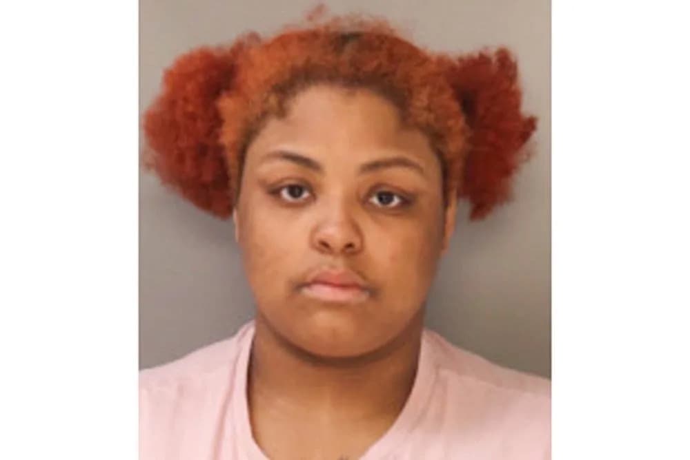 17-Year-Old Charged With Murder After Instagram Videos Allegedly Show Knife Threats Against Boyfriend